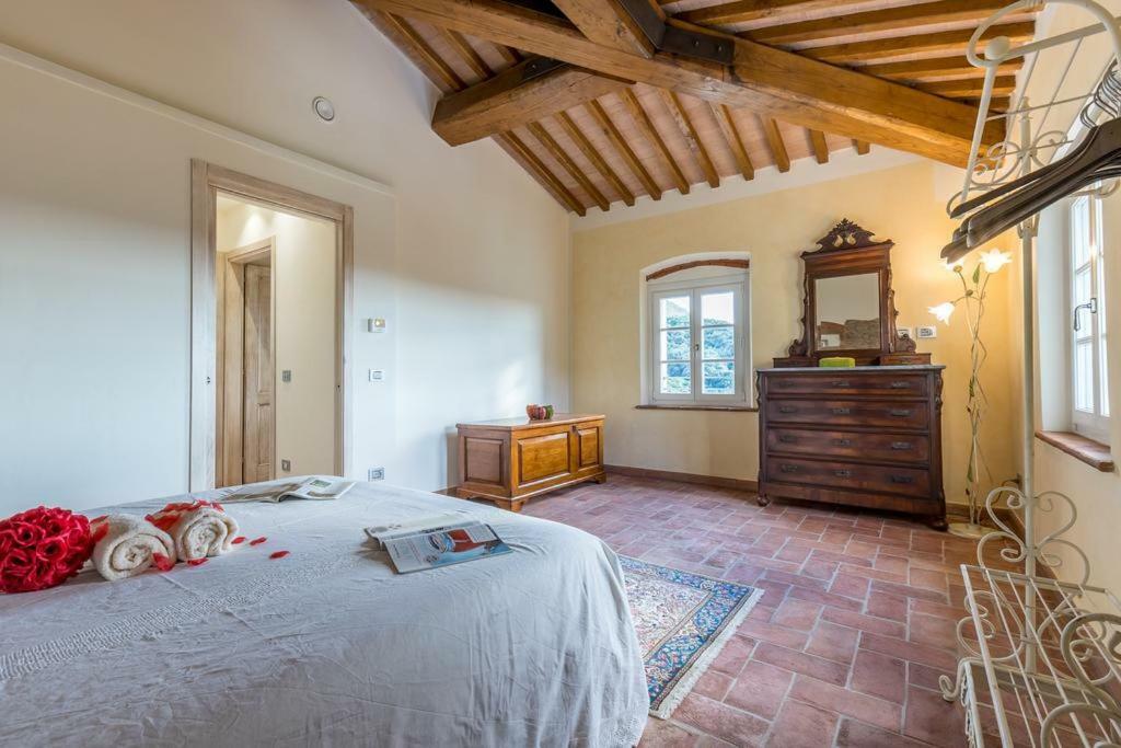 Relais Del Lago E Relais Del Monte Filettole Buitenkant foto